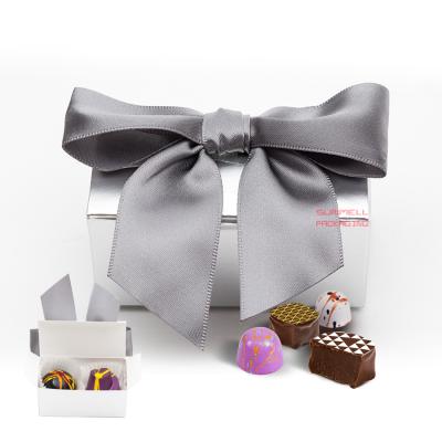 China Recyclable Personalize Food Packaging With Ribbon Closure Weding Party Chocolate Candy Box Small Gift Cookie Box for sale