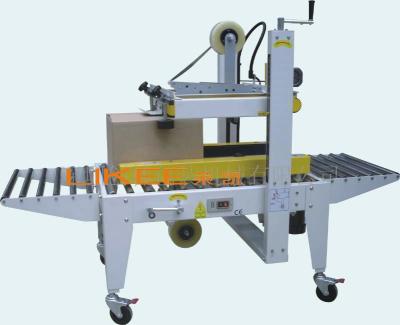 China Kasten-Erbauer und Eichmeister der Breiten-500mm 15m/Min Automatic Box Sealing Machine zu verkaufen