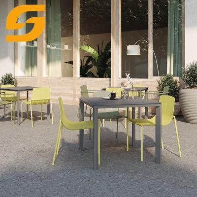 China Tenacity Restaurant Furniture Cheap Modern Outdoor Dining Set Multiple Color Metal Dining Table And Cafe Chairs for sale