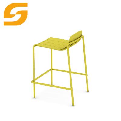 China Modern Design Yellow Metal Counter Top Bar Stool Rustic Aluminum Chairs for sale