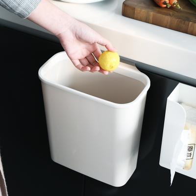 China Creative Wall Mounted Plastic Kitchen Trash Bin Creative Trash Can Bin Cabinet Door Hanging Home Hanging Type for sale