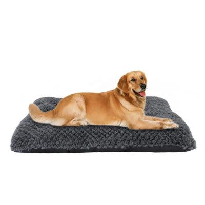 China Amazon Warm Bed And Pet Mat Breathable Warm Anti-Slip Dog Bed For Small And Medium Dogs for sale