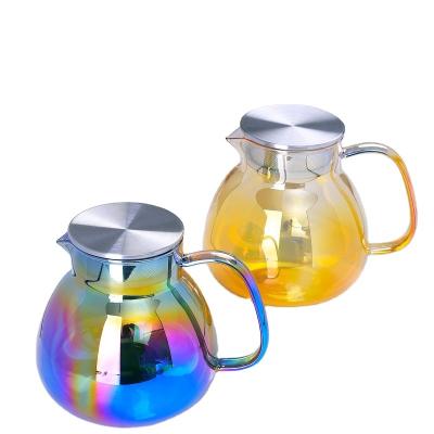 China Sustainable Colored Glass Water Pitcher With Stainless Steel Lid Glass Beverage Carafe For Juice Lemon 1000ML for sale