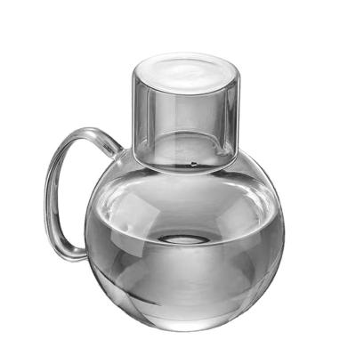 China 2022 Viable New Glass Water Pitcher With Lid Glass Beverage Glass Carafe For Juice Lemon 1400ML for sale