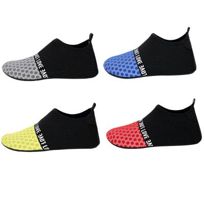 China Amazon Hot Sale Anti-Static Sneakers Swimming Aqua Seaside Footwear Beach Surfing Shoes Sports Quick Dry Slippers Water Shoes for sale