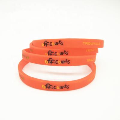 China 2021 CLASSIC hot sale custom embossed silicone wristband with custom logo for sale