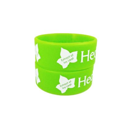 China 2021 Ethnic Bulk Cheap Silk Silicone Wristband Printing Silicone Wristbands for sale