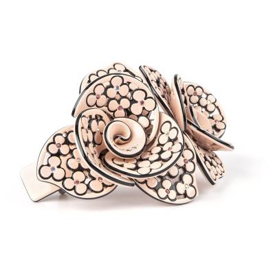 China 2023 Wholesale Best Quality Hair Decoration 2023 High End Hair Clip Flower Series Hair Barrette French Diamond Pearl Rose Hair Barrette for sale