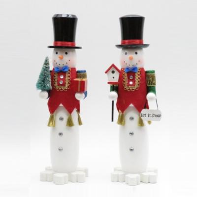 China Rustic Hot Selling Home Product Decorations Christmas Ornaments Ice Cream Nutcracker Gifts for sale