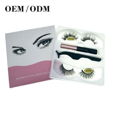 China Newest Style 100% Natural Soft Natural Handmade Magnetic Eyelashes With Tweezers for sale