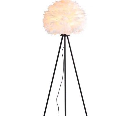 China Zhongshan Modern Factory Modern Feather Shade Material Iron Floor Lamp Tripod Led Vertical Floor Lamp for sale