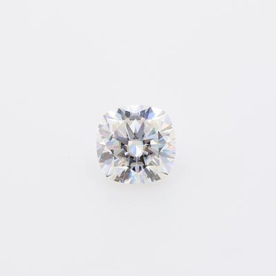 China Fire Wuzhou Starsgem 3x3mm-12x12mm Synthetic Diamond DEF GH VVS 3x3mm-12x12mm Color Set or Cushion Cut Moisssanite for sale