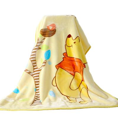 China Winnie the Pooh Fire Retardant Beautiful Pattern Soft Fleece Blankets Disney Fleece Blanket For Kids for sale