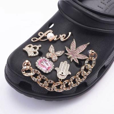 China Original Bling Crystal Eco-Friendly Designer Shoe Charms Hoop Shoes Decoration Rhinestone Metal For Shoe Ornament Gift for sale