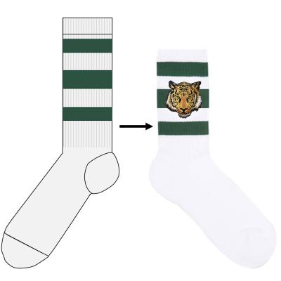 China Breathable Custom Logo Embroidery Retro Striped Socks Designer Sock Embroidery Famous Brands Men's Socks for sale