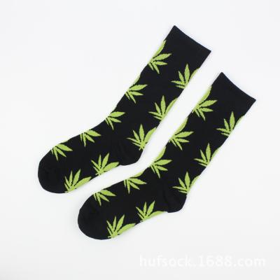 China QUICK DRY custom made cotton sports logo sock skate weed casual socks for sale