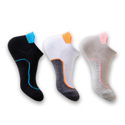 China QUICK DRY custom grip logo anti slip socks pilates sport cotton ankle yoga socks for women and ladies for sale