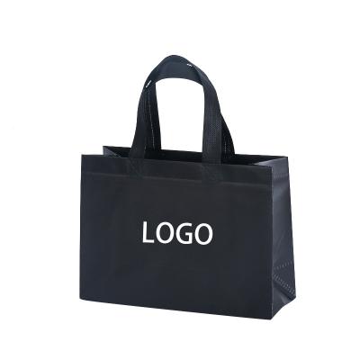 China Manufacturer Custom Laminated Shopping Bag Folding Nonwoven Logo Clothing Shopping Bag Premium Customizable Shopping Bag for sale