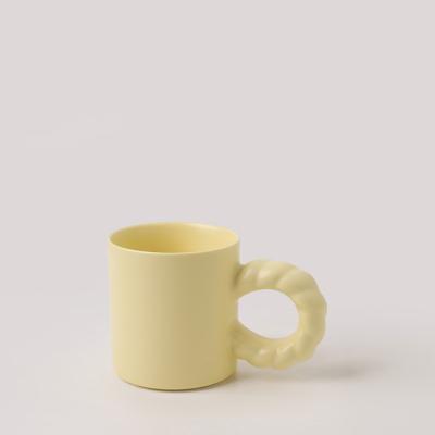 China Creative Handmade 300ml Craftsman Twist Handle Mug Personalized Ceramic Mug r For Coffee Tea Milk Nordic Home Office for sale