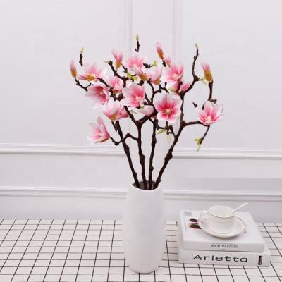 China Environmental wholesale artificial vase decor flower arrangements magnolia silk flower for vase for sale