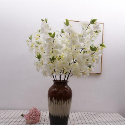 China Factory wholesale high quality beautiful silk cherry blossoms artificial flower for hotel wedding hall decoration for sale