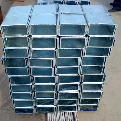 China Traffic Safety Hot Dip Galvanized Highway Guardrail Netting Block Guardrail Packer for sale