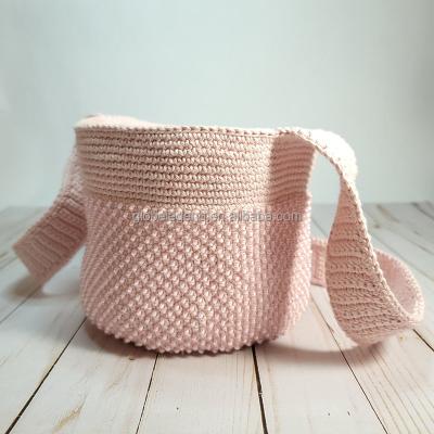 China Handmade Knitting Shoulder Tote Bag Portable Weaving Crochet Bag Textured High Quality Fashion Knitted Crochet Bag Handles for sale