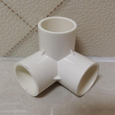 China UPVC DIN Standard 20/25/32/40/50mm Furniture Grade PVC Fittings PVC Tee Dog Agility Equipment Cross Connector for sale