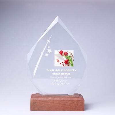 China Newest MH-JB228 Gift Trophy Blank Trophy Customized Wooden Plaque Clear Award Crystal Trophy for sale