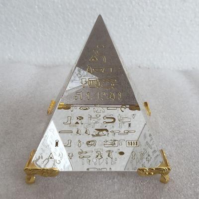 China China wholesale empty glass crystal pyramid paperweight glass wedding MH-JT103 for sale