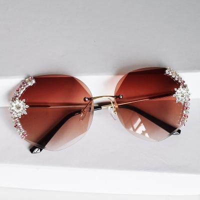 China Professional price fashion sunglasses manufacturer sunglasses girl unisex sunglasses for sale