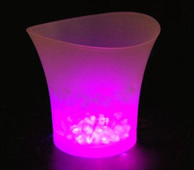 China Sustainable Acrylic Plastic Wine Cooler Light Led Ice Buckets for sale