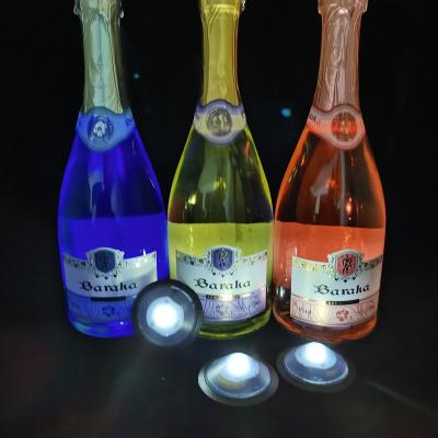 China Plastic Factory Directly Sells Led Bottle Stickers , Waterproof Luminous Wine Labels for sale