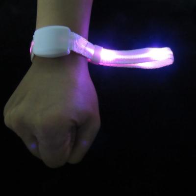 China Plastic Remote Control Led Light Up Bracelets Wristband for sale