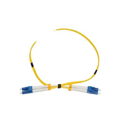 China Ethernet OS2 Single Mode 9/125um Duplex LC/UPC to LC/UPC 2mm Optical Patch Cord for sale