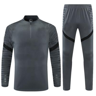 China Custom Made Club Cheap High Quality Breathable Team Training Soccer Football Tracksuit Polyester 1/4 Zipper For Men for sale