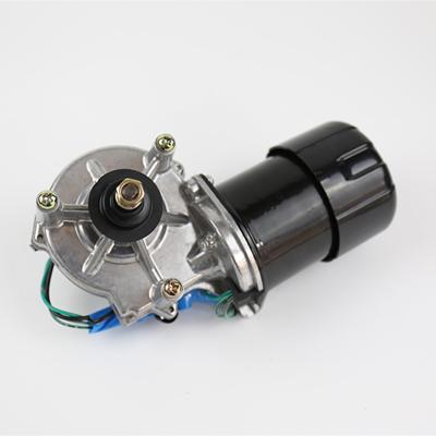 China Heavy duty truck wiper motor 1868101210 1-86810121-0 with 5 terminals plug widely use in heavy truck C-series and E-series for sale