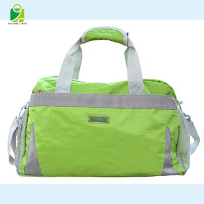 China 2018 New Products Reusable Portable Sport Travel Bag With Mesh Side Pockets for sale