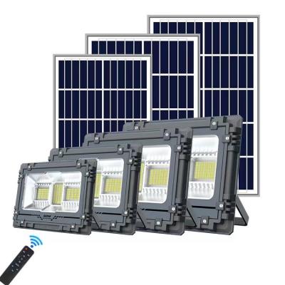 China RGB Models Ip67 400w 500w Solar Led Flood Light 600 Watt Warm Light Solar Flood Lights 200w 100w for sale