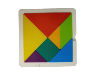 China Puzzle de silicone não tóxico sob medida Tangram 7 peças para crianças à venda