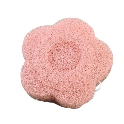 中国 Sunflower Shape Red Absorbency Facial Konjac Sponge for Fun and Clean Bath Time Size Is 8*6*2.5 cm And Weight Is 16 Gram 販売のため