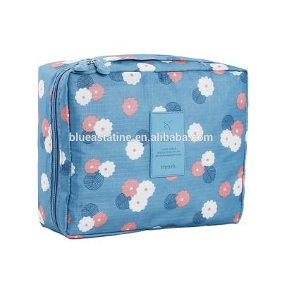 China New Design Multi-Function Waterproof Bag Men's Pack Eco-Friendly Waterproof Ladies Hanging Bag Travel Wash Cosmetic Bag for sale