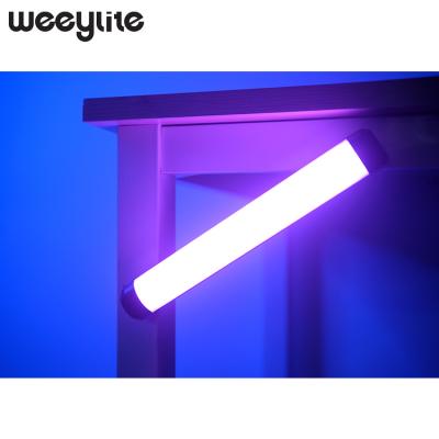 China Best Quality Weeylite K21 RGB White Light Photography Fill Light Stick 297mm*39mm*40mm for sale