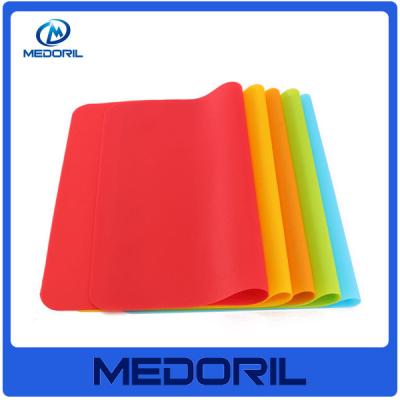 China Manufacturer custom logo silicone rubber pad silicone table mats for wholesale for sale