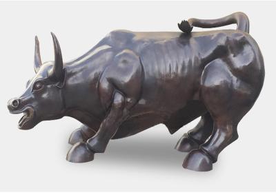 Cina Scultura bronzea del toro di Wall Street delle grandi sculture animali all'aperto del metallo in vendita