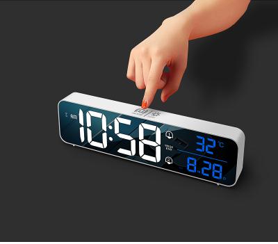 China LUMINOVA Multifunctional Time Display LED Desktop Rechargeable Alarm Clock with Date Temperature Display for sale