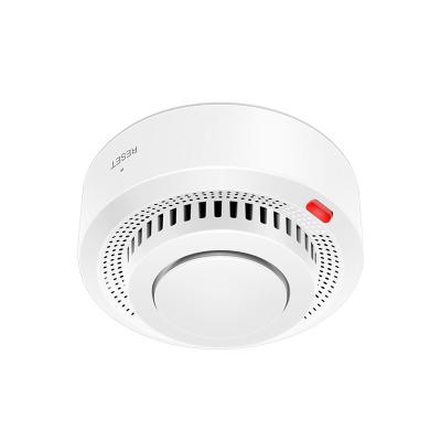 China Fire Alarm Remote Control Smart Wireless Sensor Strobe Wifi Smoke Detector Home Firefighting Detector For Tuya App for sale