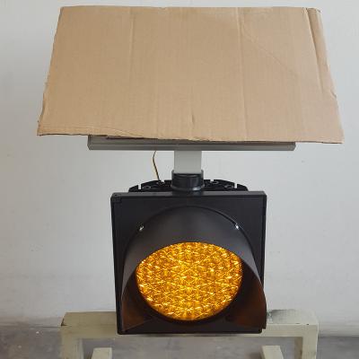 Chine Lumière d'avertissement solaire 200 mm Falsher GQSJD-200-1 Lumière d'avertissement jaune à vendre