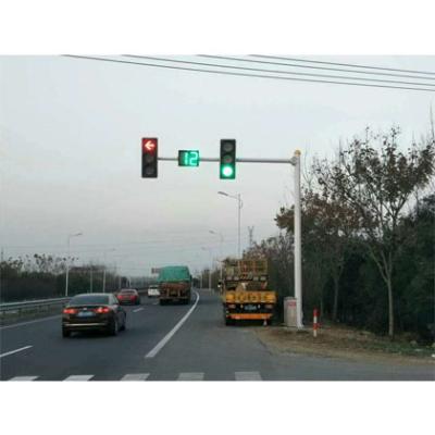 China 6.8M Height GQ-LP-2 Traffic Light Pole With 10M Arm Length Plastic Spraying for sale