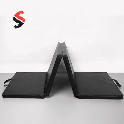 China Good New Bound Thick PVC Foam Gymnastics Foldable Landing Mat for sale